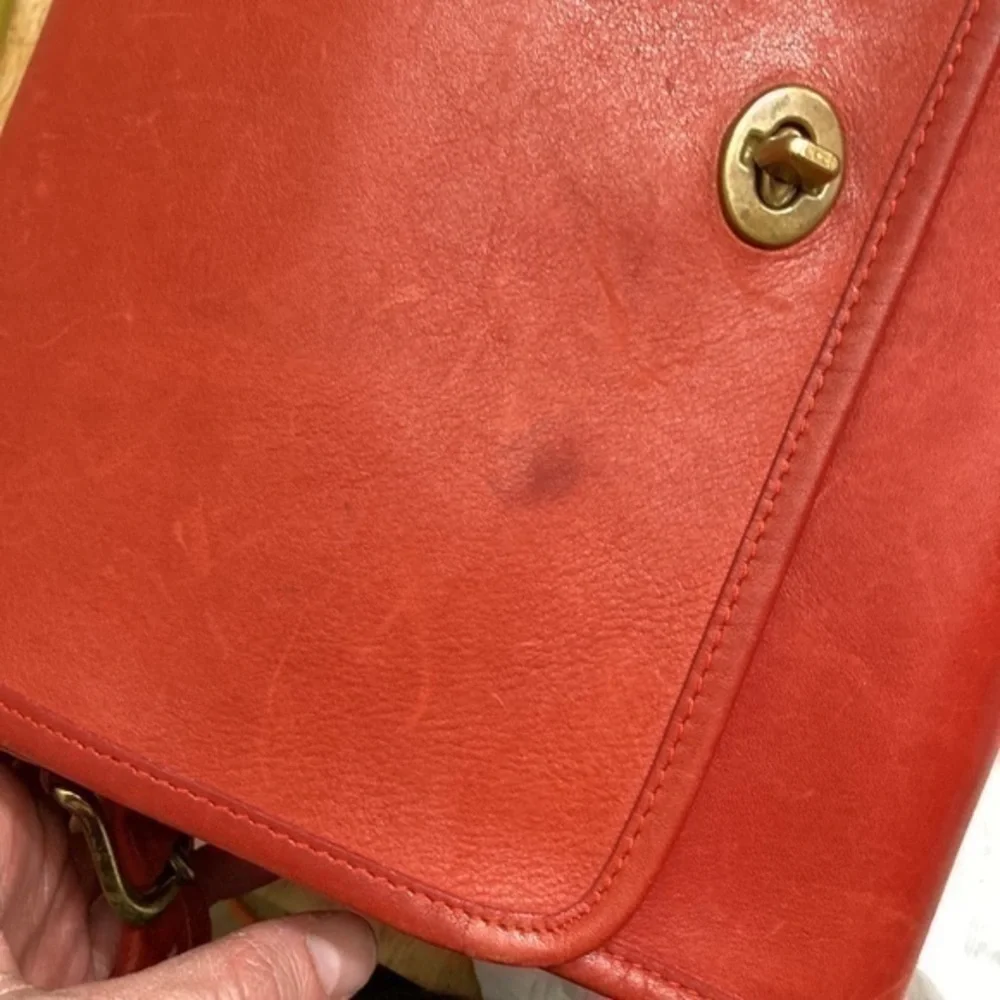 Coach vintage red leather NYC new York city spectator bag 9795 RARE
